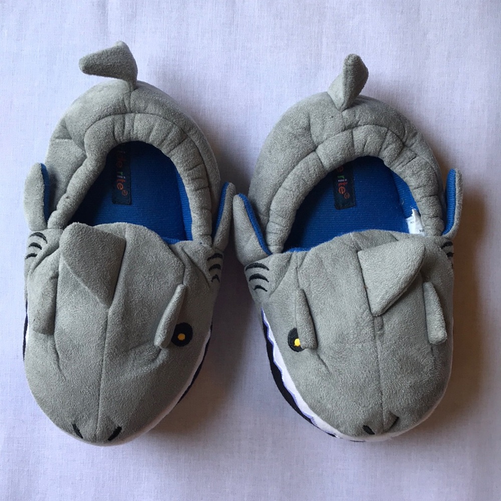 Stride Rite shark slippers for kids